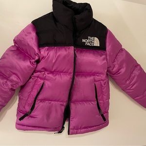 Girls size 7/8 North Face worn